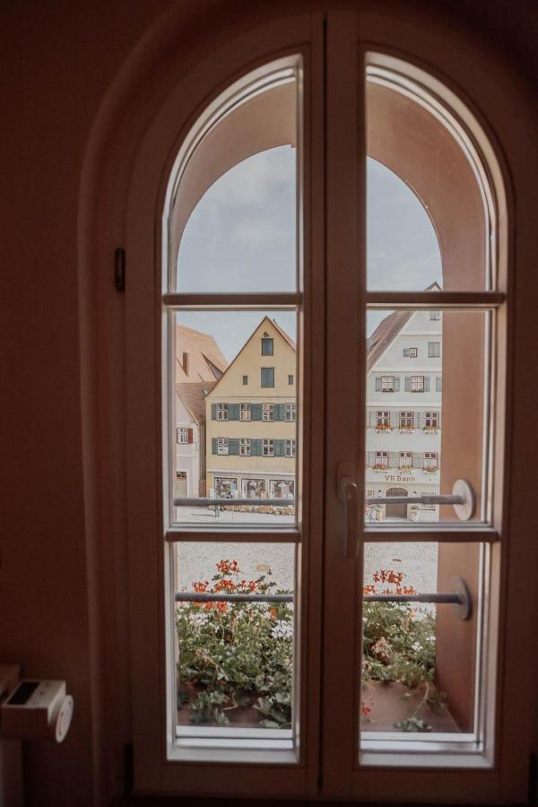 Hotel Gasthaus Zur Sonne Dinkelsbühl Exterior foto